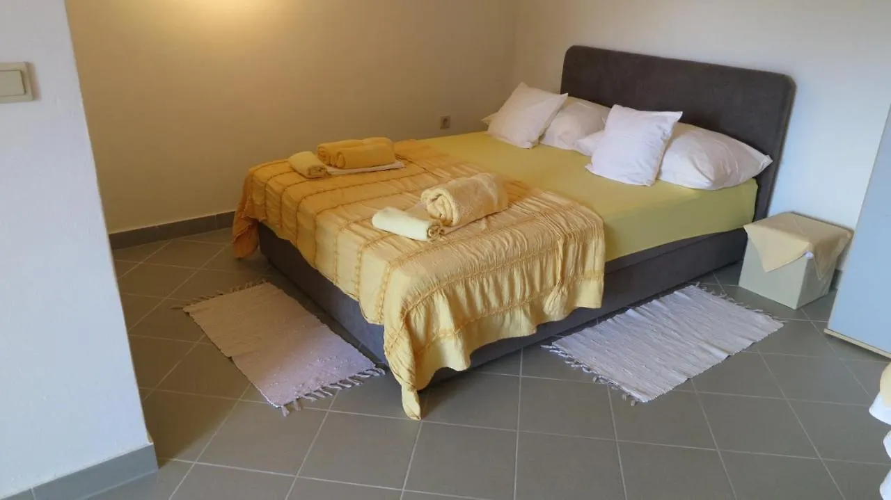 Apartments With A Parking Space Soline, Krk - 18787 Dobrinj Croatia